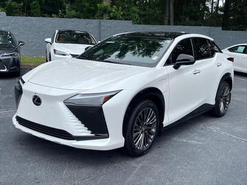 2023 Lexus RZ 450e Luxury
