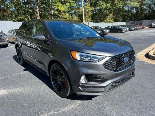 2020 Ford Edge ST