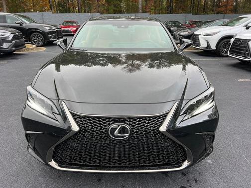 2025 Lexus ES 350 Base