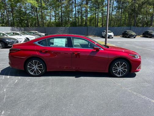 2025 Lexus ES 350 Base