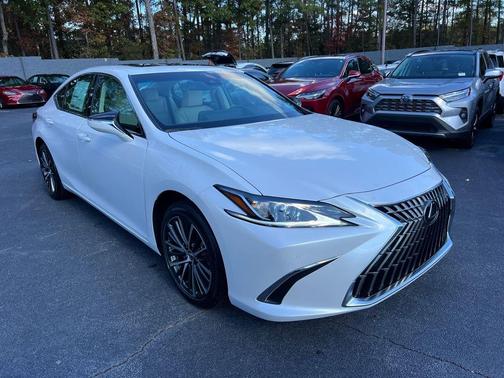 2025 Lexus ES 350 Base