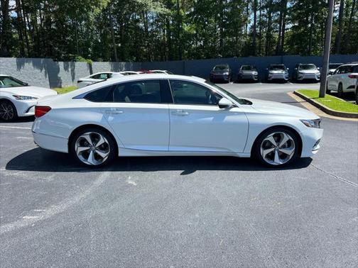 2020 Honda Accord Touring 2.0T