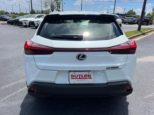 Ultra White 2026 Lexus UX 300h Base