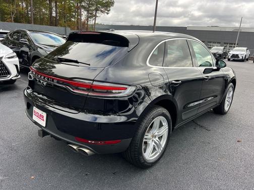 2021 Porsche Macan S