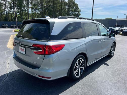 Lunar Silver Metallic 2021 Honda Odyssey Touring