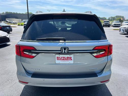 Lunar Silver Metallic 2021 Honda Odyssey Touring