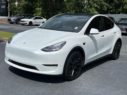 2022 Tesla Model Y Long Range Dual Motor All-Wheel Drive