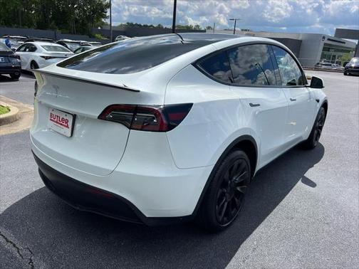 2022 Tesla Model Y Long Range Dual Motor All-Wheel Drive