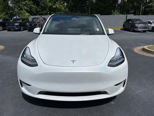 2022 Tesla Model Y Long Range Dual Motor All-Wheel Drive