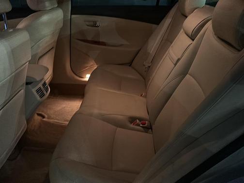 2011 Lexus ES 350 Base