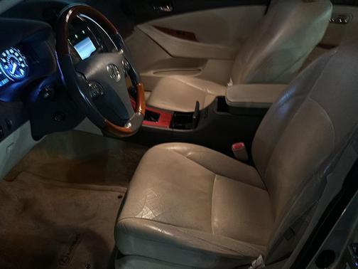 2011 Lexus ES 350 Base