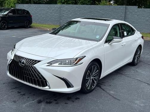 2025 Lexus ES 300h F SPORT Design