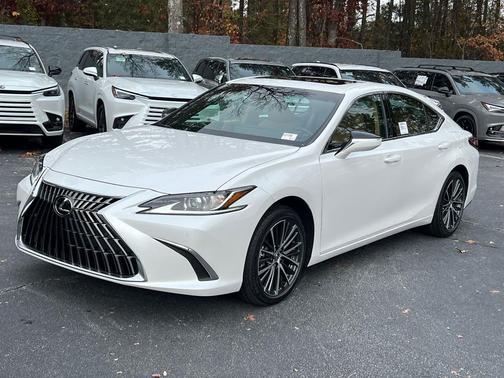 2025 Lexus ES 350 Base