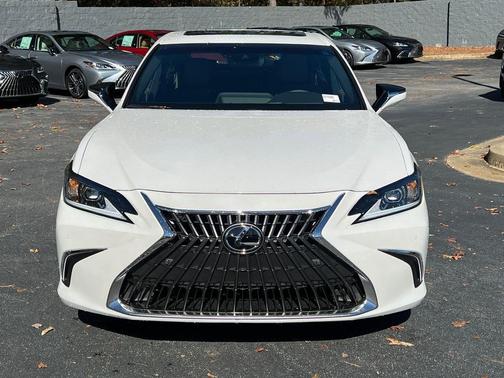 2025 Lexus ES 350 Base