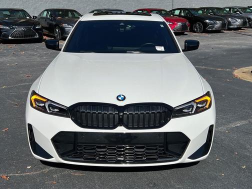 2025 BMW 330 xDrive