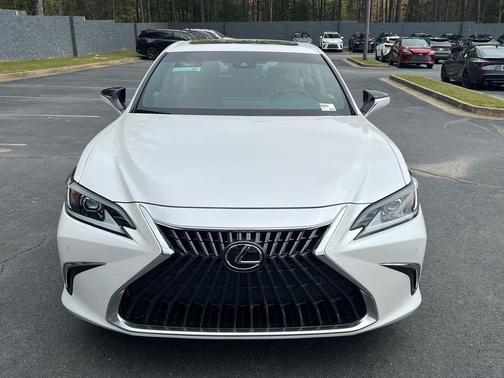 2025 Lexus ES 350 Base