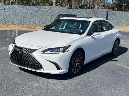 2025 Lexus ES 300h Base