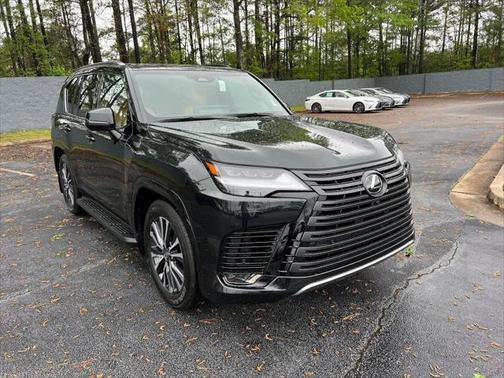 2025 Lexus LX 600 Premium