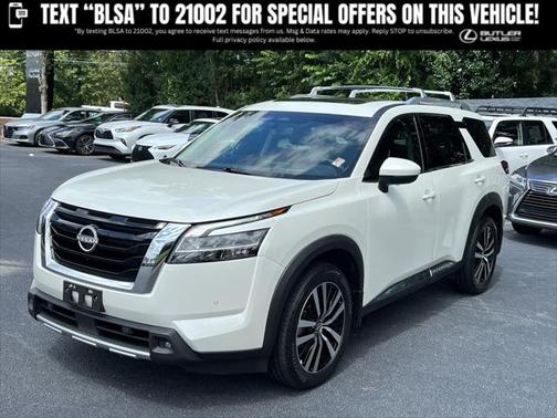 2024 Nissan Pathfinder Platinum FWD