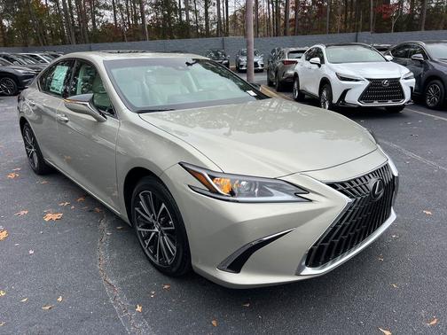 2025 Lexus ES 350 Base