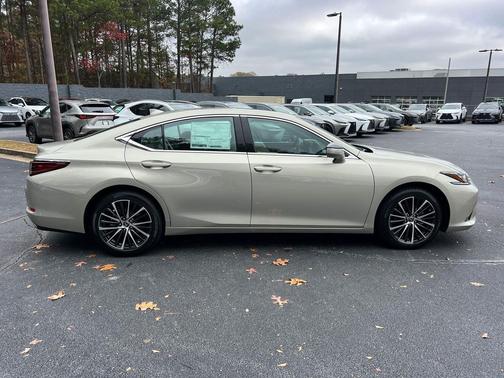 2025 Lexus ES 350 Base