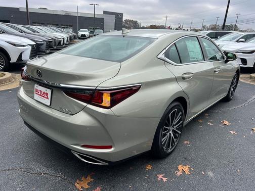 2025 Lexus ES 350 Base