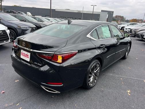 2025 Lexus ES 350 Ultra Luxury