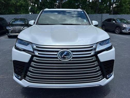 2025 Lexus LX 600 Luxury