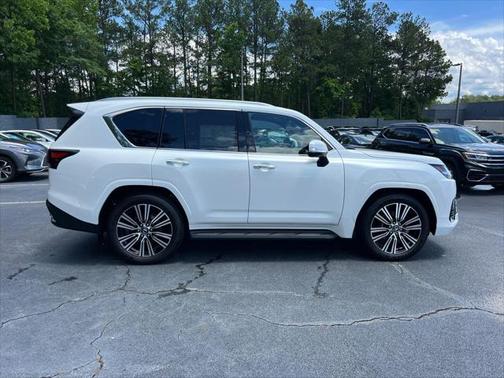 2025 Lexus LX 600 Luxury