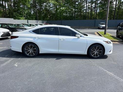 2023 Lexus ES 350 Base