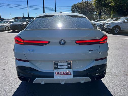 Alpine White 2022 BMW X6 xDrive40i