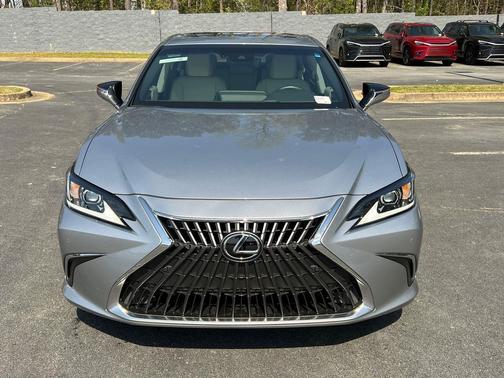 2023 Lexus ES 350 Base