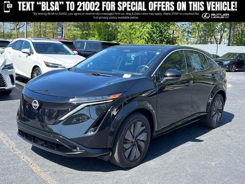 Deep Ocean Blue Pearl/Black Diamond Pearl 2024 Nissan ARIYA EVOLVE+