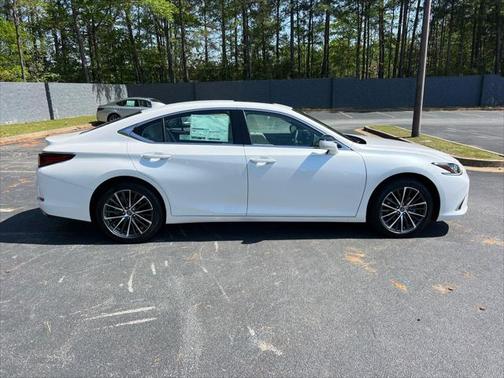 2025 Lexus ES 350 Base