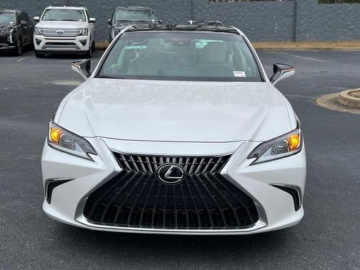 2023 Lexus ES 350 Base