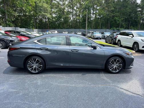 2025 Lexus ES 350 Base
