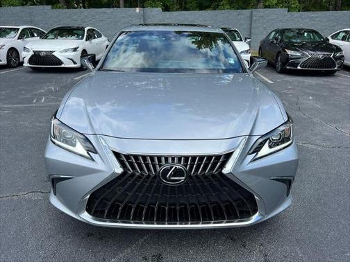 2025 Lexus ES 350 Base