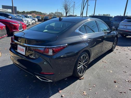 2025 Lexus ES 350 Base