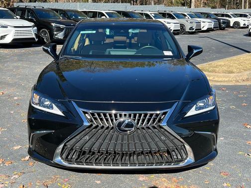 2025 Lexus ES 350 Base