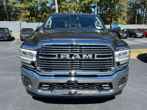 2021 RAM 2500 Laramie Crew Cab 4x4 6'4' Box