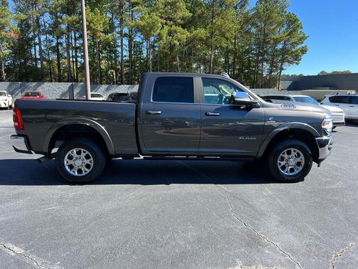 2021 RAM 2500 Laramie Crew Cab 4x4 6'4' Box
