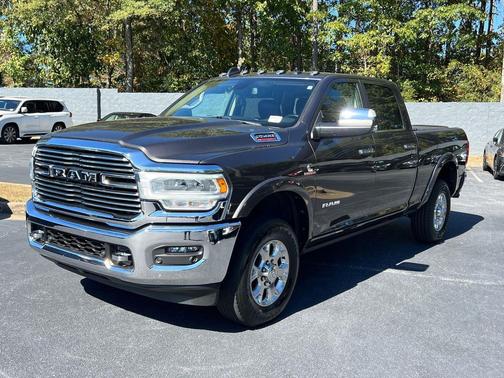 2021 RAM 2500 Laramie Crew Cab 4x4 6'4' Box