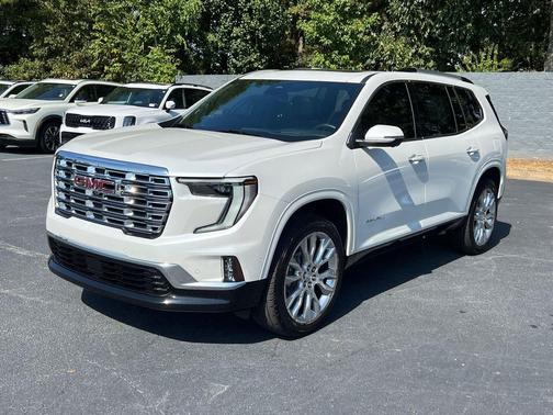 2025 GMC Acadia Denali