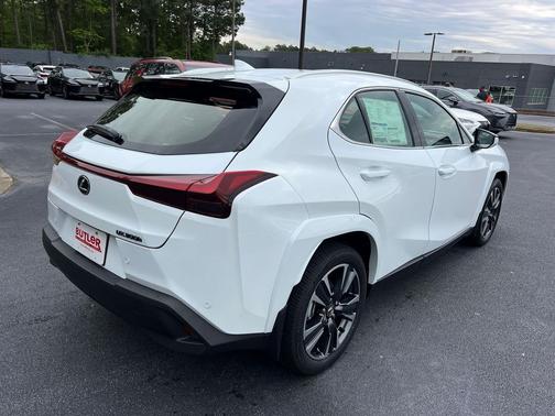 Ultra White 2026 Lexus UX 300h Premium