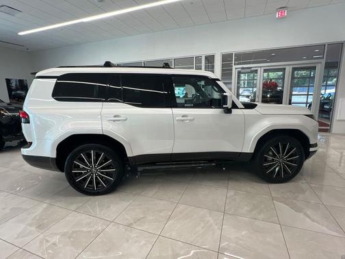 2025 Lexus GX 550 Luxury+