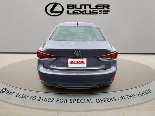 2018 Lexus IS 300 Base