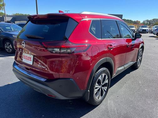 2021 Nissan Rogue SV