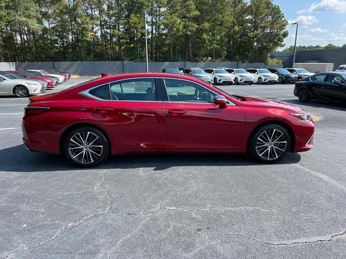 2025 Lexus ES 350 Base