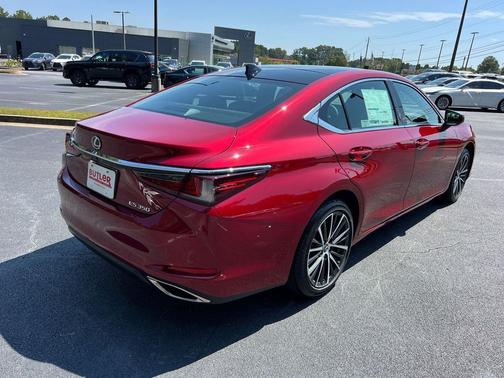 2025 Lexus ES 350 Base