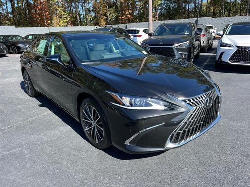 2025 Lexus ES 350 Base